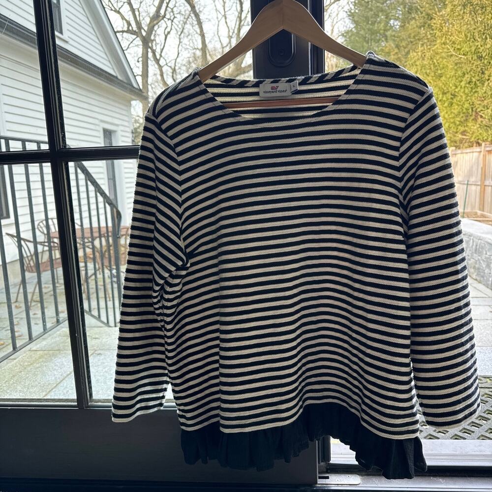 Vineyard Vines Ruffle Hem Striped Sweater XL